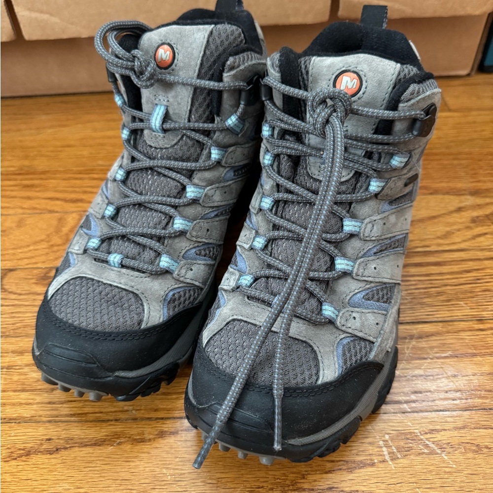 Merrell Women's Gray and Blue Hiking Shoes